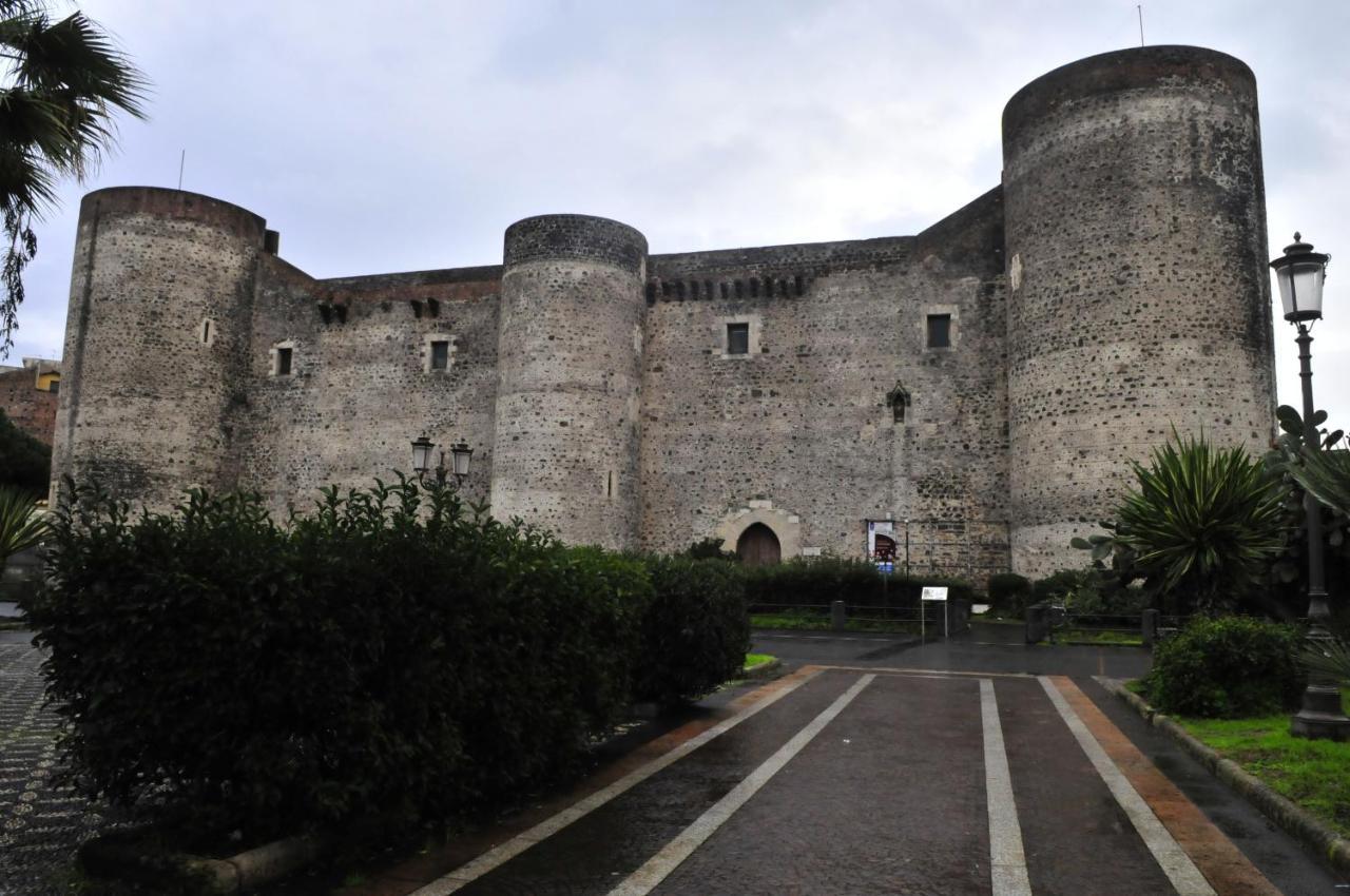 Terrazza Sul Castello Ursino By Wonderful Italy Apartamento Catânia Exterior foto